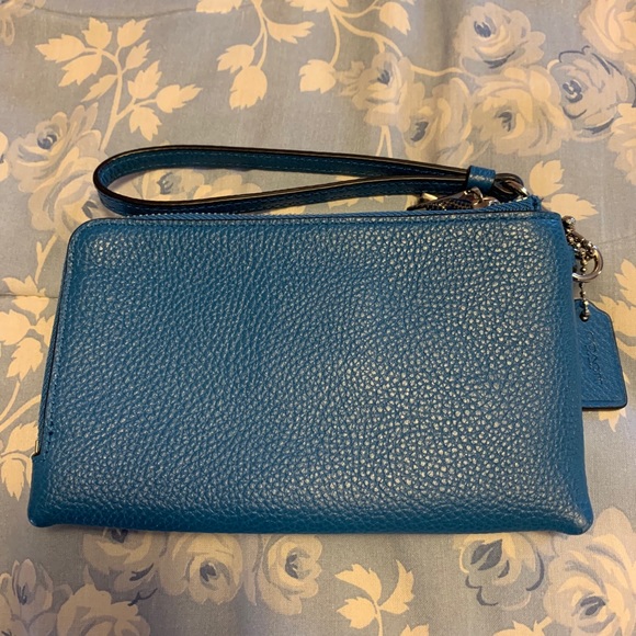 Coach Wristlet Double-Zipper Blue - Picture 3 of 10